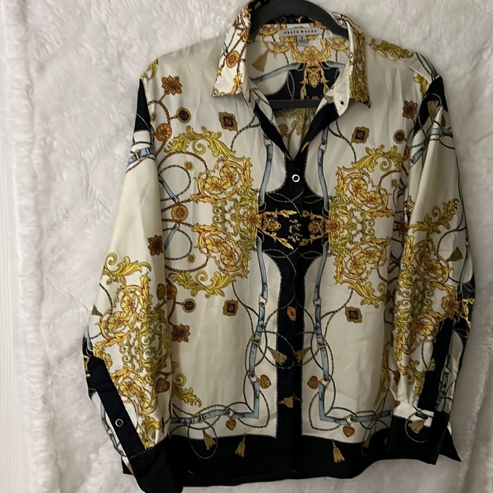 Haute Monde Women’s Long Sleeve Button Up Blouse Size S Baroque Chain Print Top